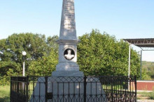 &lt;p&gt;Споменик грофу Орурки и руским борцима на Варваринском пољу&lt;/p&gt;
