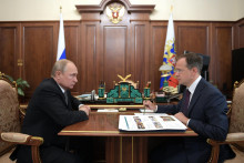 &lt;p&gt;Путин и Медински (фото Твитер)&lt;/p&gt;
