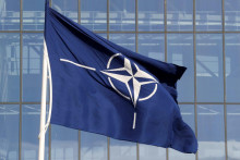 &lt;p&gt;Zastava NATO u Briselu&lt;/p&gt;

