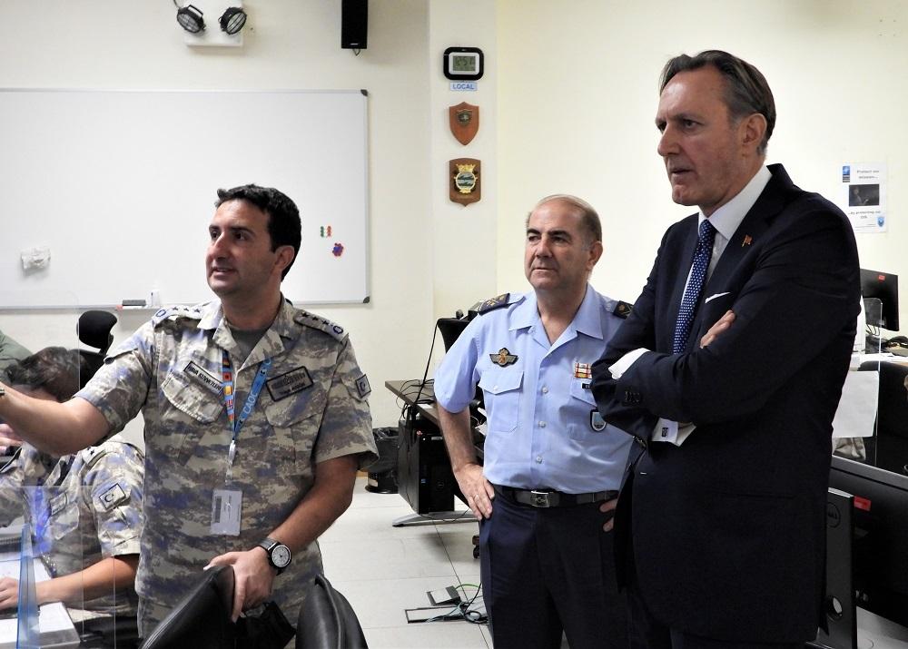 Il ministro Krivokapić ha visitato la base aerea della NATO a Torehon