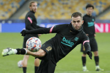 &lt;p&gt;Miralem Pjanić&lt;/p&gt;
