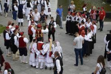 &lt;p&gt;Hrvatski folkloraši tužiće organizatore festivala folklora u Budvi&lt;/p&gt;

