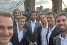 &lt;p&gt;Federer sa asovima u Londonu&lt;/p&gt;
