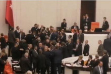 &lt;p&gt;Tuča u parlamentu Turske&lt;/p&gt;
