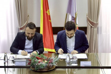 &lt;p&gt;Marko Lakić i Vladimir Jokić potpisali sporazum o saradnji&lt;/p&gt;
