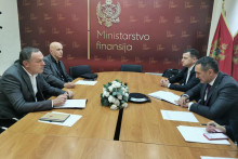 &lt;p&gt;Sastanak Damjanovića i Vojinovića sa predstavnicima Sindikata prosvjete&lt;/p&gt;
