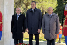 &lt;p&gt;Đorđe Suhih, Ivan Vuković, Borivoje Banović&lt;/p&gt;
