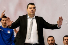 &lt;p&gt;Dragan Nikolić&lt;/p&gt;
