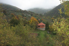 &lt;p&gt;Поглед на село Пећарска гдје се дјечји плач ниј чуо 20 година&lt;/p&gt;
