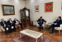 &lt;p&gt;Đurašković sa predstavnicima Udruženja pravnika Crne Gore&lt;/p&gt;
