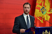 &lt;p&gt;Marko Milacic, Sastanak parlamentarne vecine oko formiranja nove vlade&lt;/p&gt;
