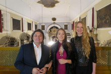 &lt;p&gt;Sara Vujošević Jovanović, Dimitrij Grinih i Karolina Juodeljute&lt;/p&gt;
