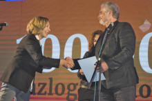 &lt;p&gt;Uručenje nagrade Zoranu Hamoviću&lt;/p&gt;
