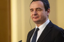&lt;p&gt;Аљбин Курти&lt;/p&gt;