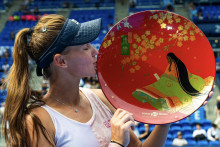 &lt;p&gt;Veronika Kudermetova sa trofejom&lt;/p&gt;
