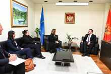 &lt;p&gt;Susret potpredsjednika vlade Moma Koprivice i ambasadorke SAD Džudi Rajzing Rajnke&lt;/p&gt;