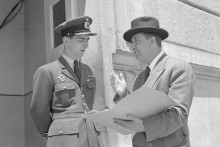 &lt;p&gt;Kralj Petar II i Ivan Šubašić u Italiji, 1944. godine&lt;/p&gt;