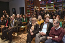 &lt;p&gt;Publika pomno pratila razgovor sa Šerbedžijom&lt;/p&gt;