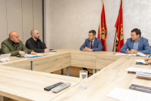 &lt;p&gt;Saša Mujović sa predstavnicima NVO&lt;/p&gt;