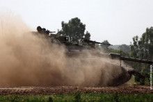 &lt;p&gt;Izraelski tenk blizu granice sa Pojasom Gaze&lt;/p&gt;