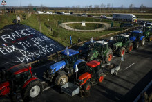 &lt;p&gt;Protest poljoprivrednika u Parizu&lt;/p&gt;