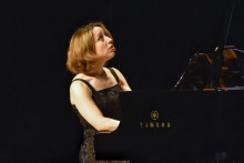 &lt;p&gt;Пијанисткиња Мари Вермулен&lt;/p&gt;