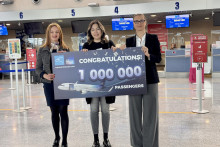 &lt;p&gt;Milioniti putnik Er Montenegra (Air Montenegro) dobio vaučer za dvije osobe&lt;/p&gt;