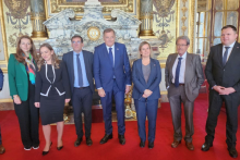 &lt;p&gt;Milorad Dodik sa francuskim senatorima&lt;/p&gt;