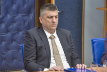 &lt;p&gt;Vladimir Novović&lt;/p&gt;