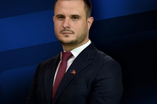 &lt;p&gt;Predrag Zenović&lt;/p&gt;