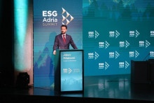 &lt;p&gt;Jakov Milatović na otvaranju ESG Adria Samita u TIvtu&lt;/p&gt;