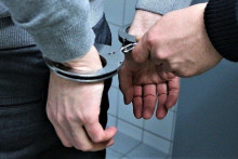 &lt;p&gt;Uhapšen zbog brze vožnje na putu Nikšić - Podgorica&lt;/p&gt;