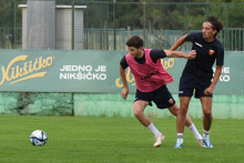 &lt;p&gt;Kosović i Brnović na treningu&lt;/p&gt;
