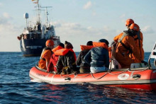 &lt;p&gt;Prevrnuo se brod sa migrantima blizu Jemena&lt;/p&gt;