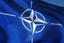 &lt;p&gt;NATO stavlja oružje u pripravnost zbog „rastuće pretnje Rusije i Kine“&lt;/p&gt;