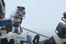 &lt;p&gt;Robot ima vertikalni domet od 12 metara.&lt;br&gt;
 &lt;/p&gt;