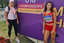 &lt;p&gt;Anđela sa svojom trenericom Sanjom Đurnić&lt;/p&gt;