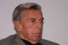 &lt;p&gt;Borivoje Ćetković&lt;/p&gt;