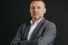 &lt;p&gt;Nenad Vojinović&lt;/p&gt;