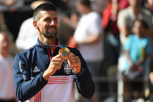 &lt;p&gt;Novak za zlatnom medaljom&lt;/p&gt;