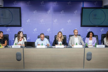 &lt;p&gt;SA KONFERENCIJE&lt;/p&gt;