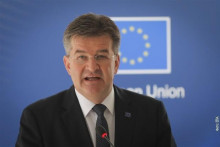 &lt;p&gt;Miroslav Lajčak&lt;/p&gt;