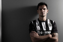 &lt;p&gt;Dejan Lovren u dresu PAOK-a&lt;/p&gt;