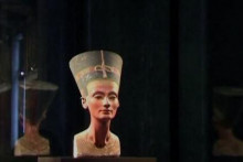 &lt;p&gt;Bista kraljice nefertiti&lt;/p&gt;