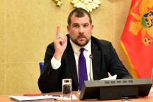 &lt;p&gt;dragan krapović&lt;/p&gt;