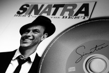 &lt;p&gt;Frenk Sinatra&lt;/p&gt;