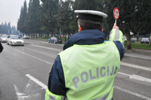 &lt;p&gt;saobracajna policija na terenu&lt;/p&gt;