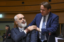 &lt;p&gt;Edi Rama i Oliver Varhelji&lt;/p&gt;