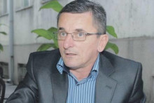 &lt;p&gt;Veselin Radulović&lt;/p&gt;