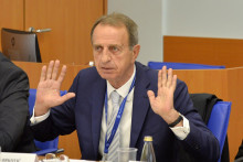 &lt;p&gt;Dragan Brković&lt;/p&gt;